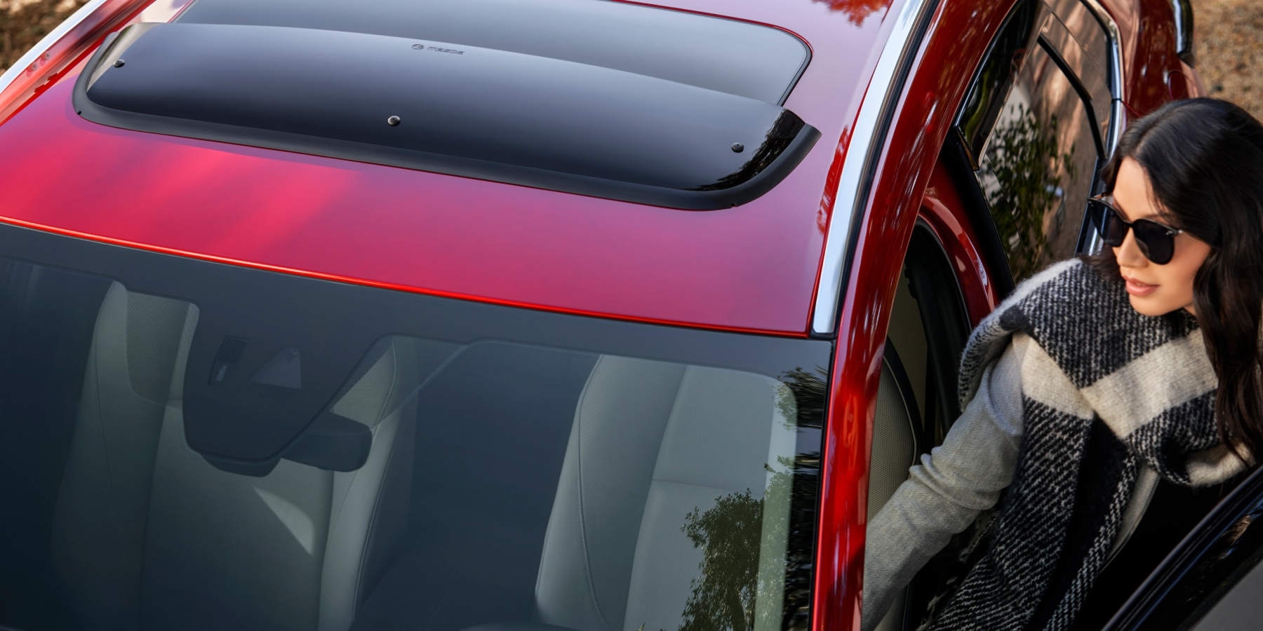 Moonroof vs Sunroof – Mazda CX-30