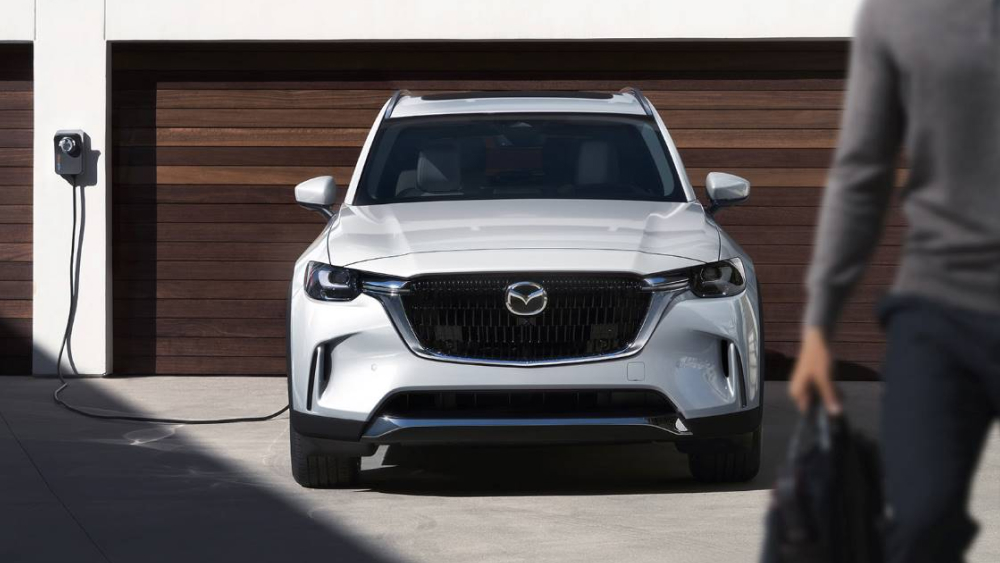 Qmerit Charger Installation – Mazda CX-90 PHEV