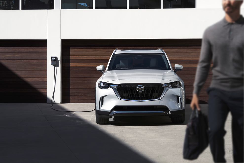 How Long Does It Take to Charge an Electric Car? – Mazda CX-90 PHEV Charging Outside Garage
