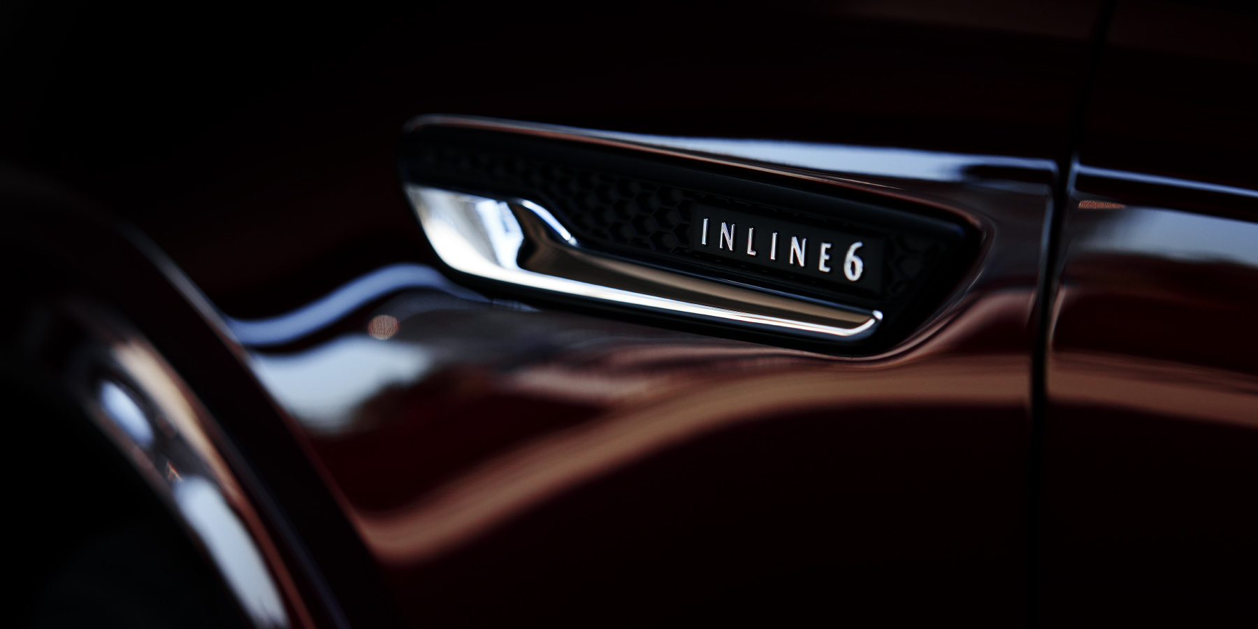 V6 vs. V8 Engines – Mazda CX-70