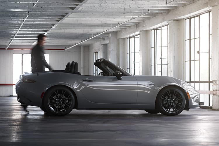 Tips for Buying a Used Car – Mazda MX-5 Miata