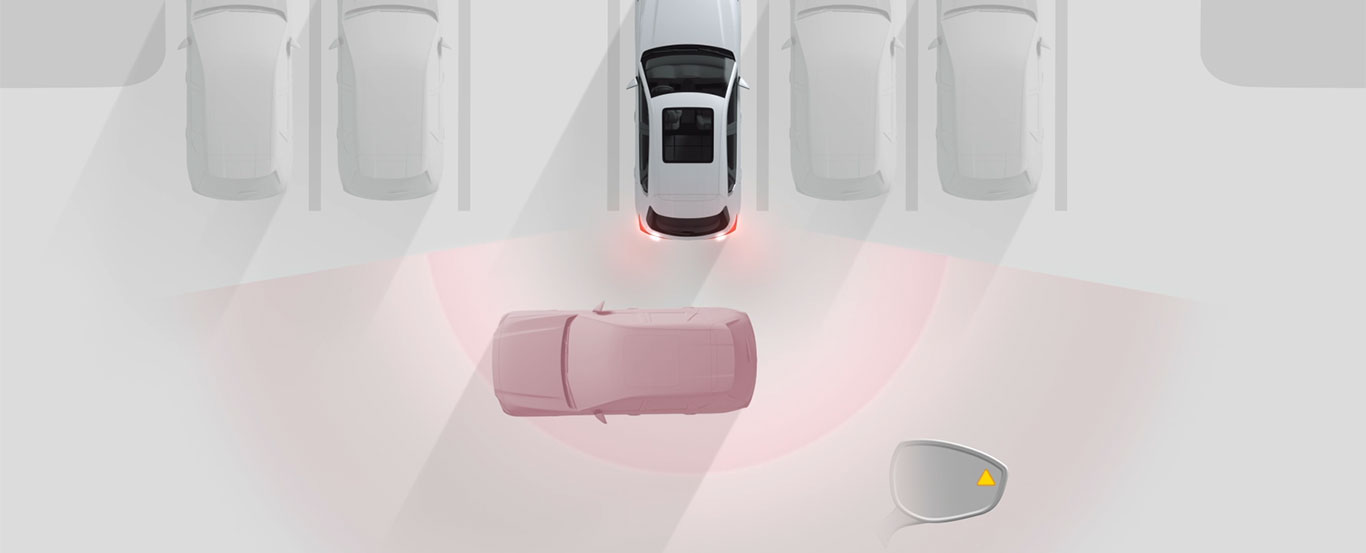 2025 Mazda CX-5 Safety – Rear Cross Traffic Alert