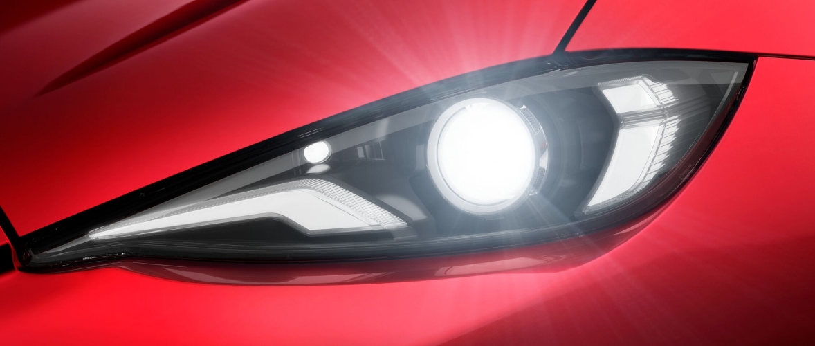 2025 Mazda MX-5 Miata RF – Adaptive Front Lighting System