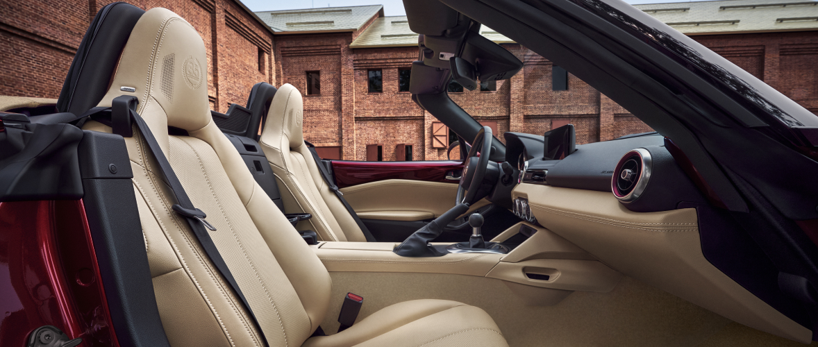 2025 Mazda MX-5 Miata 35th Anniversary Edition – Tan Nappa Leather Interior