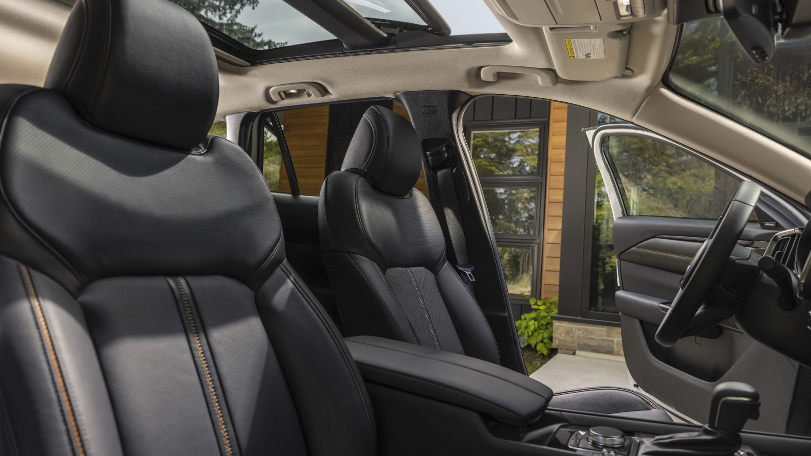 2026 Mazda CX-50 Hybrid – Premium Interior Features