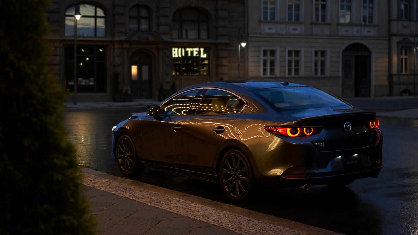 2026 Mazda 3 Sedan – 18 Inch Black Alloy Wheels